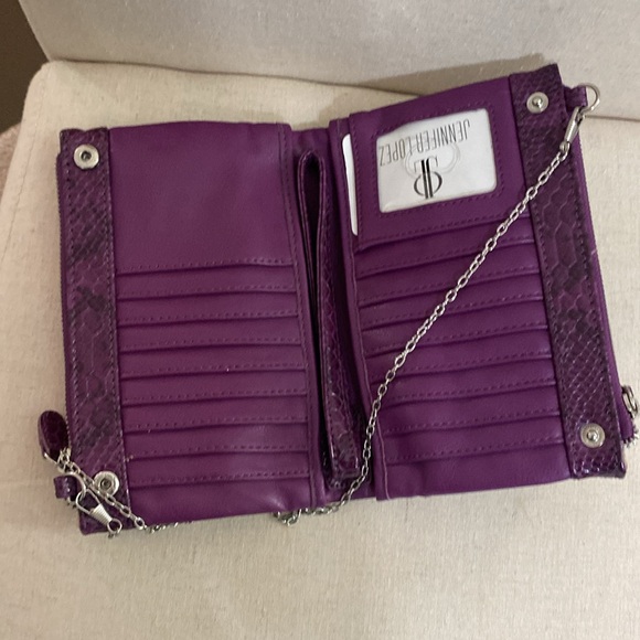 Jennifer Lopez wallet purple :) women’s wallet clutch beautiful - Picture 3 of 12